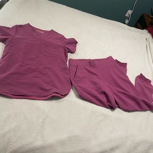 Scrub set- jogger pants